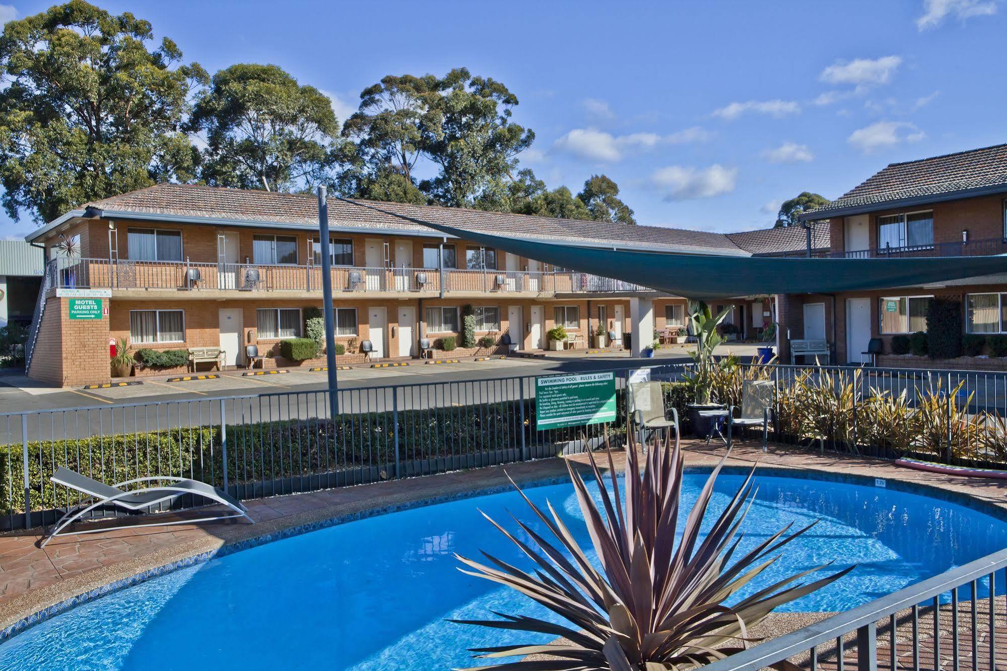 Narellan Motor Inn Eksteriør bilde